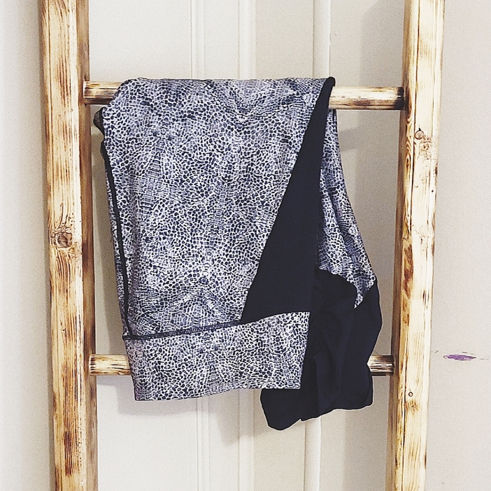 Calia Capri Leggings | sz L